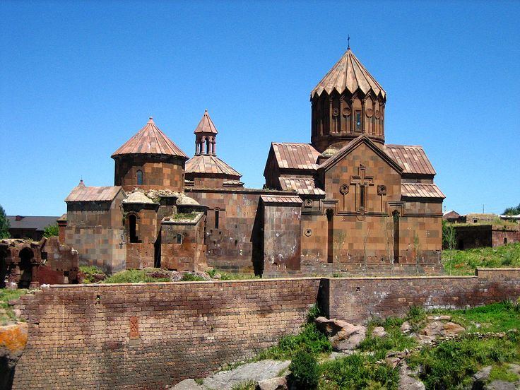 Gyumri City Tour, Black Fortress, Dzitoghtsyan Museum, Harichavank 5