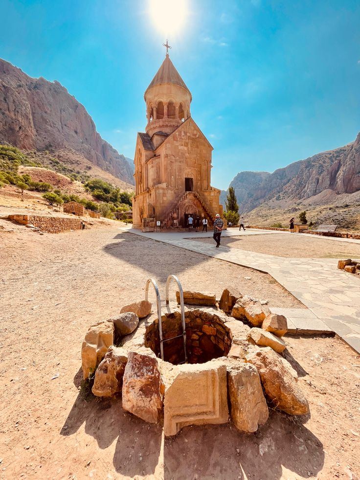 Khor Virap and Noravank Monasteries, Hin Areni Winery, Birds' Cave 3