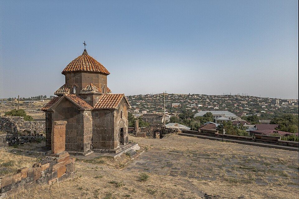 Oshakan, Karmravor Church, Saghmosavank & Hovhannavank Monasteries 2