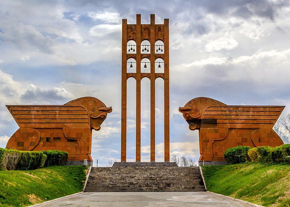 Sardarapat Memorial & Museum