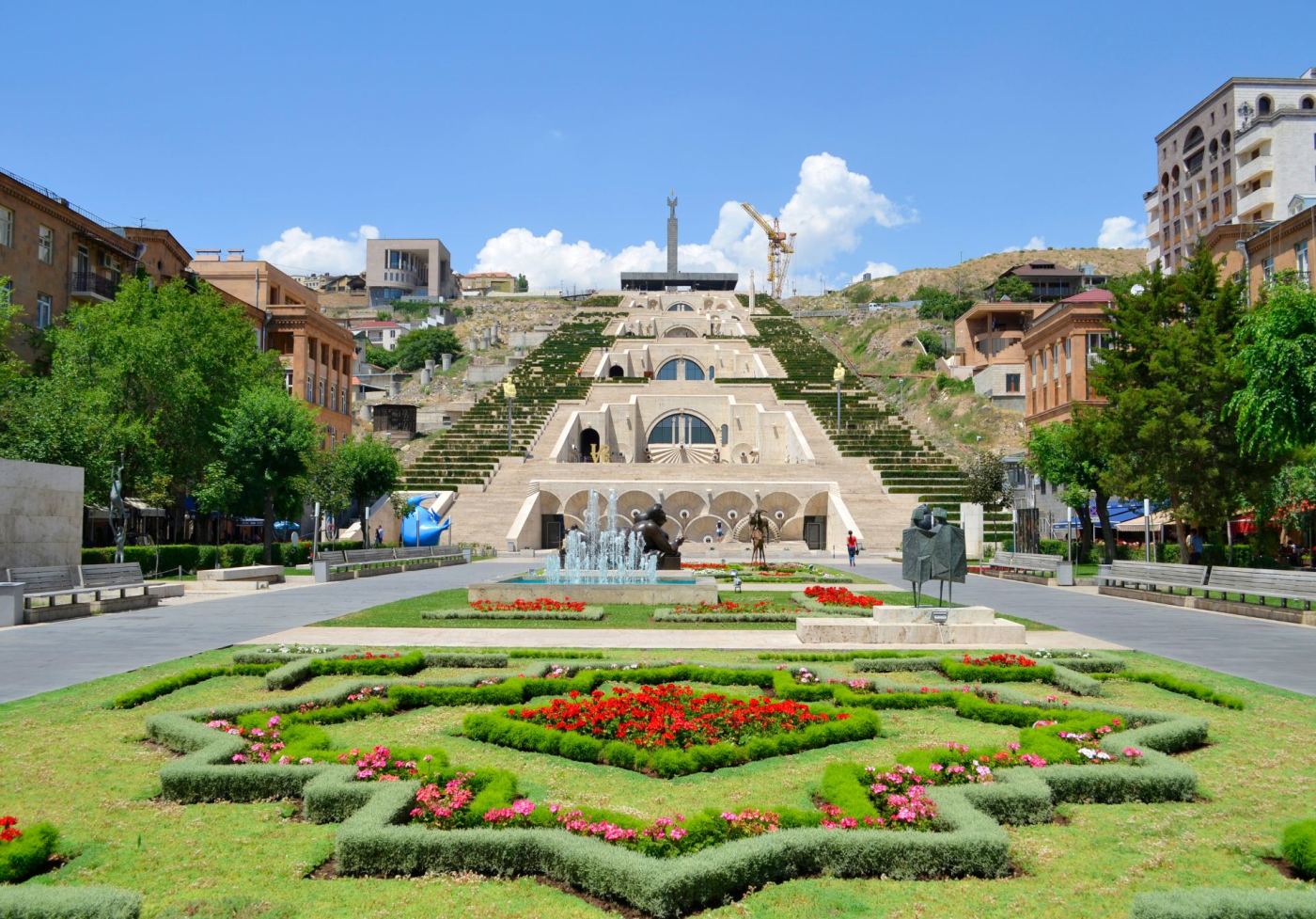 Yerevan Highlights with a City Walk 2